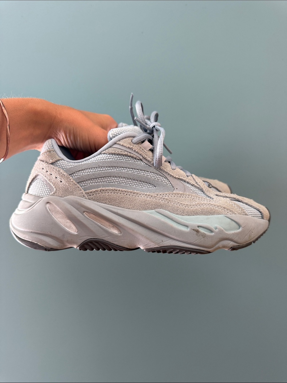 Adidas Original Yeezy BOOST 700 V2 Hospital Blue/Sage Size 4.5 - Picture 6 of 11